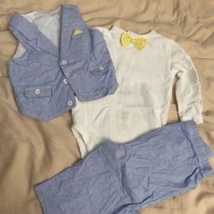 Infant boys blue seersucker suit.